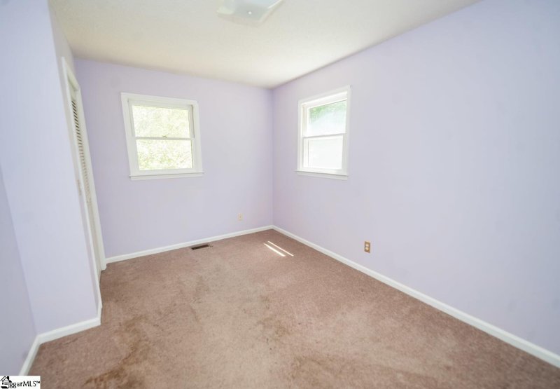 Property image 4 at 828 Thackston Drive, Spartanburg, SC 29307