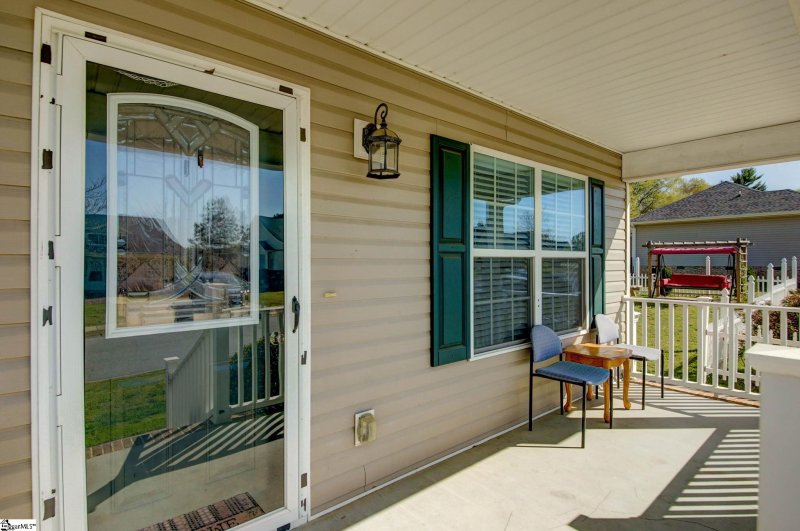 Property image 3 at 620 Ruddy Creek Circle, Greer, SC 29651