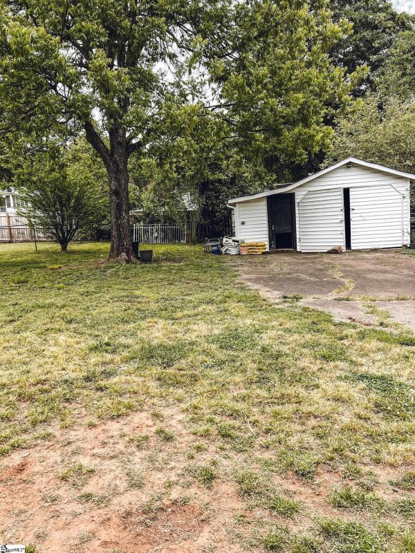 Property image 2 at 203 Mark Street, Easley, SC 20640