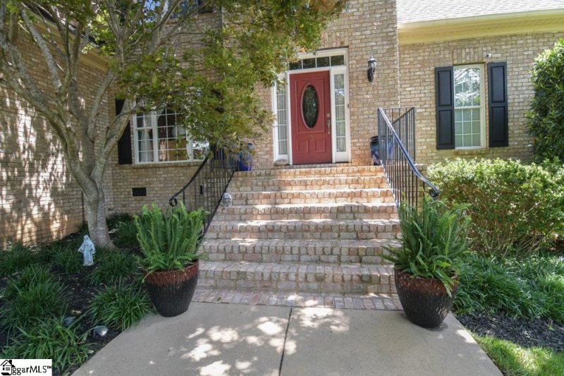 Property image 3 at 2 Rosefield Court, Fountain Inn, SC 29644