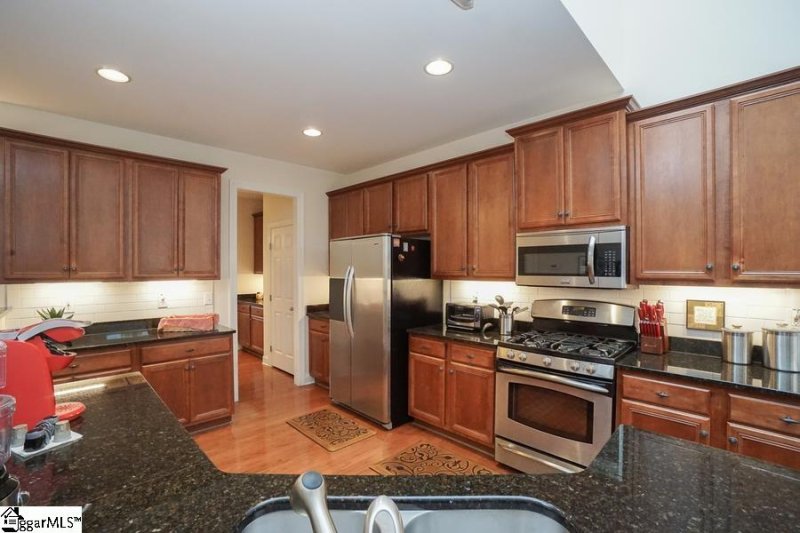 Property image 5 at 25 Everleigh Court, Simpsonville, SC 29681