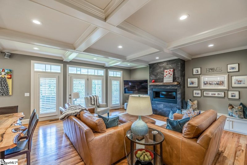 Property image 3 at 102 Selwood Court, Easley, SC 29642