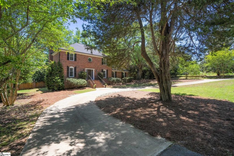 Property image 3 at 2104 Bethel Road, Simpsonville, SC 29681