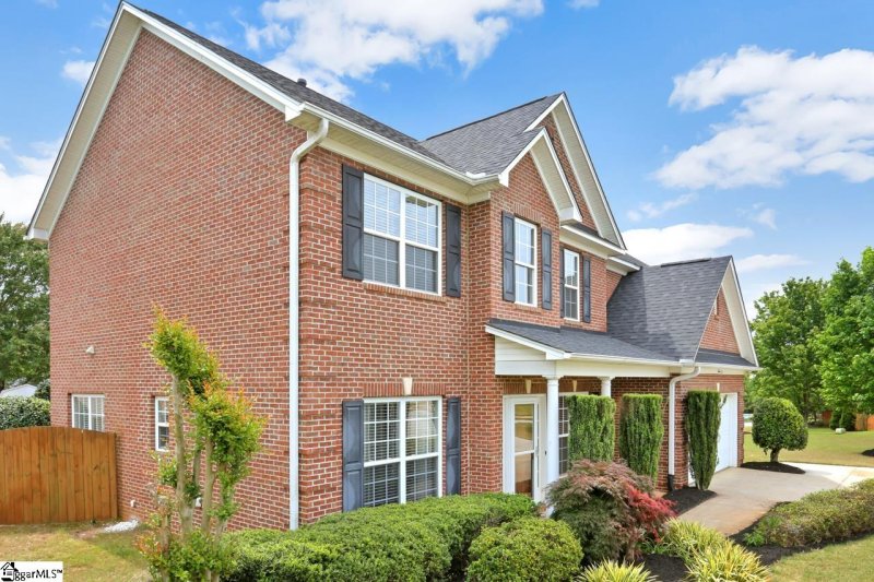 Property image 3 at 201 Morganshire Drive, Greenville, SC 29609