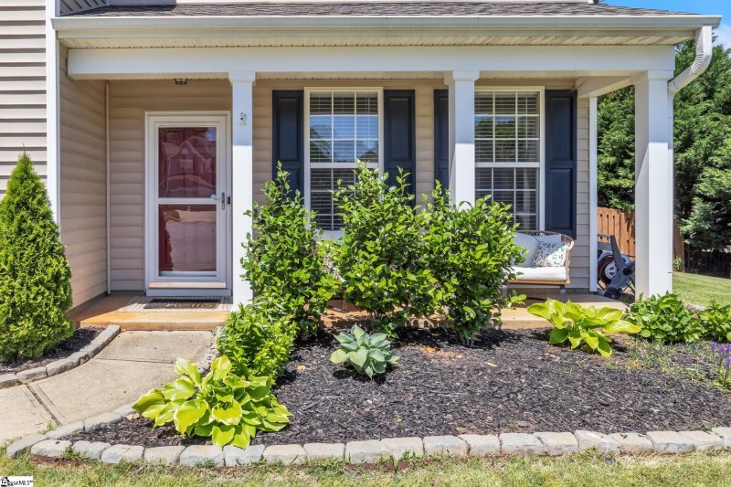 Property image 2 at 4 Mound Court, Greer, SC 29650