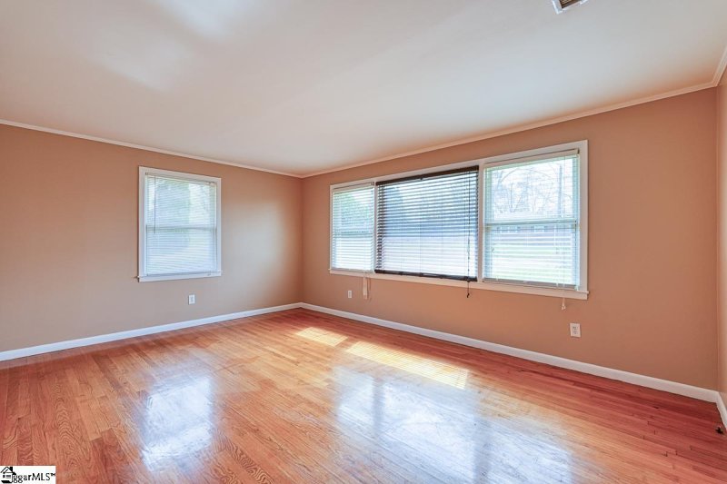 Property image 3 at 104 Ashley Street, Spartanburg, SC 29307