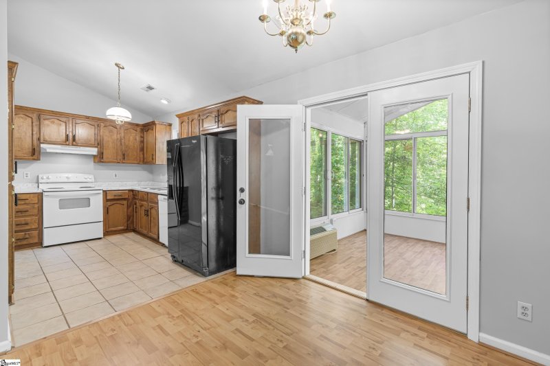 Property image 4 at 1415 Winding Way, Taylors, SC 29687-4439