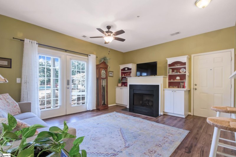 Property image 4 at 602 McKenna Circle, Greenville, SC 29615