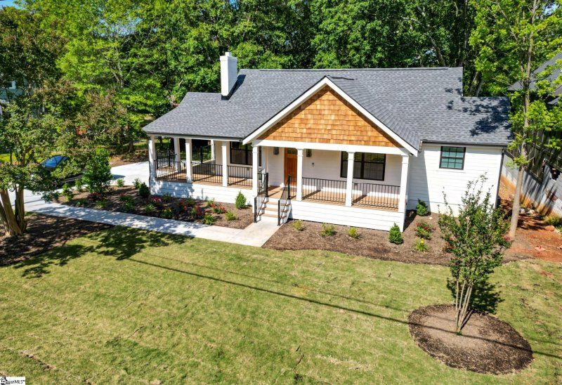 Property image 2 at 32 Old Augusta Road, Greenville, SC 29605