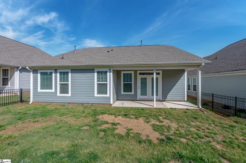 Property image 4 at 121 Shumard Lane, Taylors, SC 29687