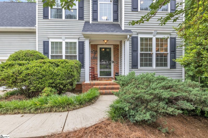 Property image 2 at 304 Northcliff Way, Greenville, SC 29617
