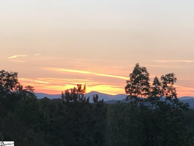 Property image 4 at 228 Deer Thicket Way, Taylors, SC 29687