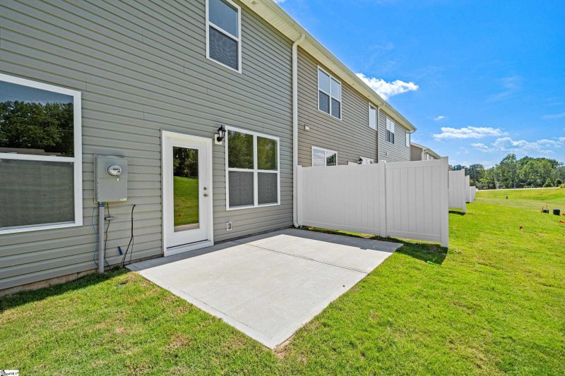 Property image 4 at 315 Cub Court, Greenville, SC 29609