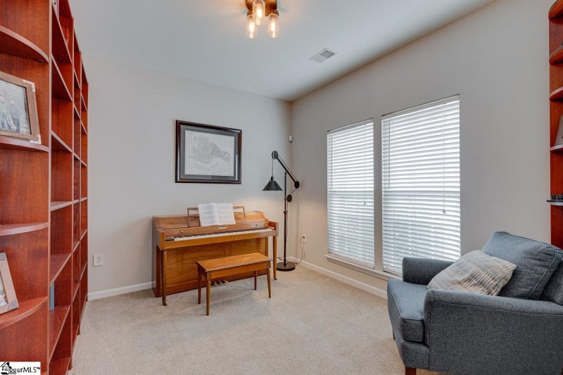 Property image 2 at 8 Montpelier Drive, Greer, SC 29650