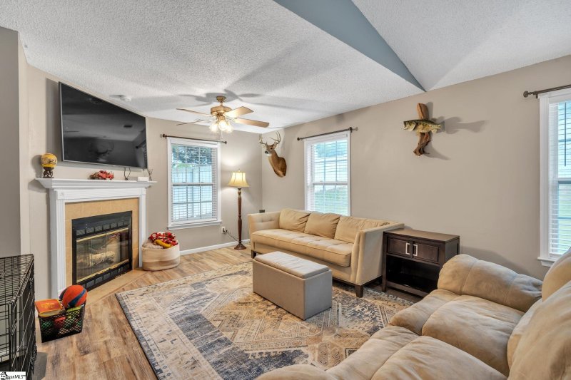 Property image 3 at 103 Sunny Ray Drive, Duncan, SC 29334