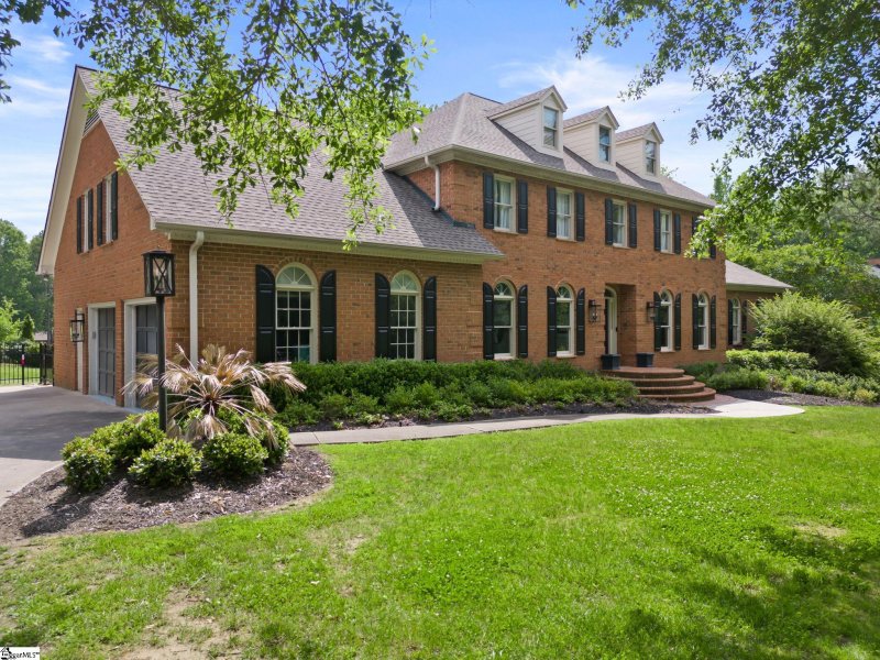 Property image 5 at 207 Muirfield Drive, Spartanburg, SC 29306