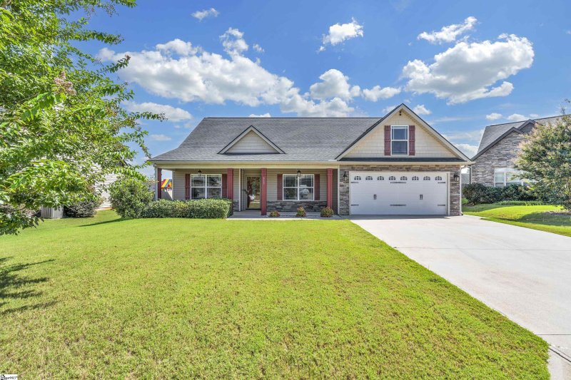 Property image 4 of 615 Marchbanks Road in Glen Lake, Boiling Springs, SC 29316