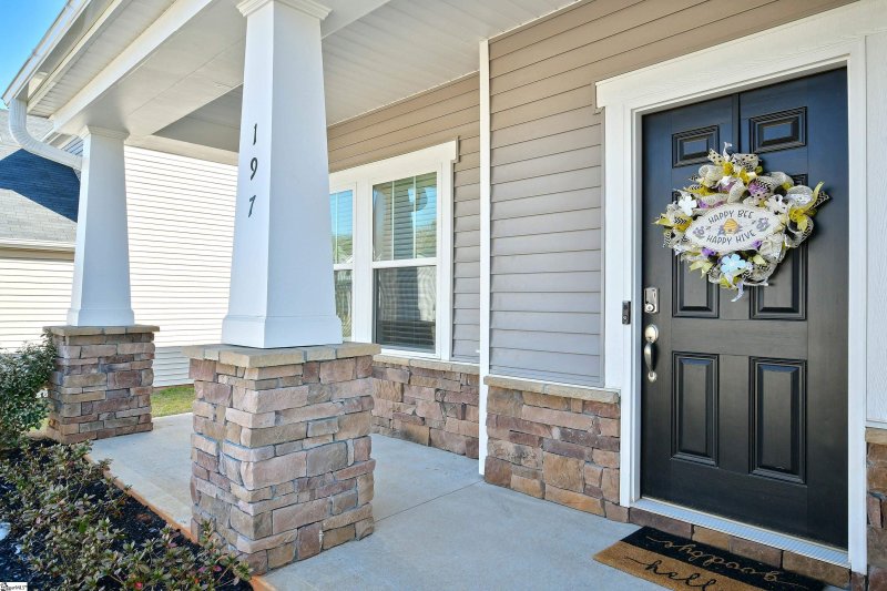 Property image 3 at 197 Walking Stick Way, Pelzer, SC 29669