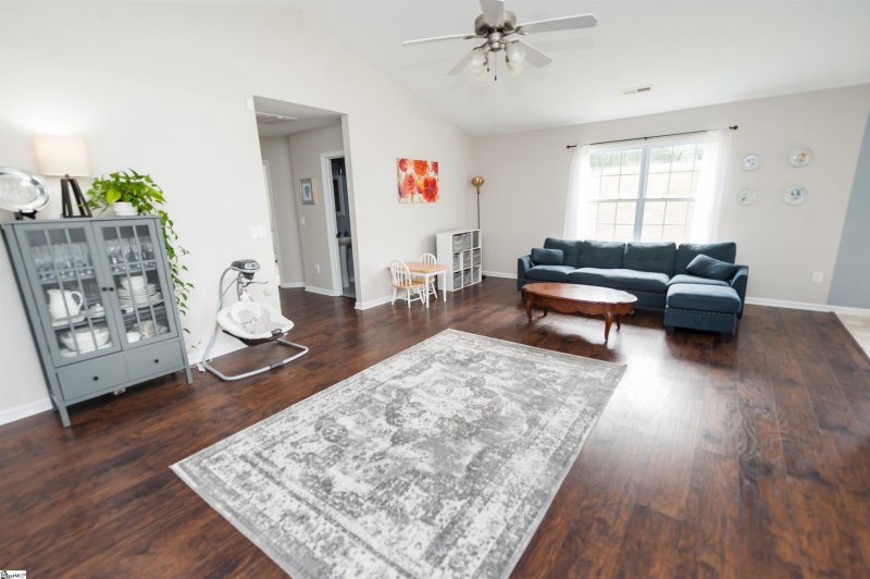 Property image 2 at 257 Waxberry Court, Boiling Springs, SC 29316