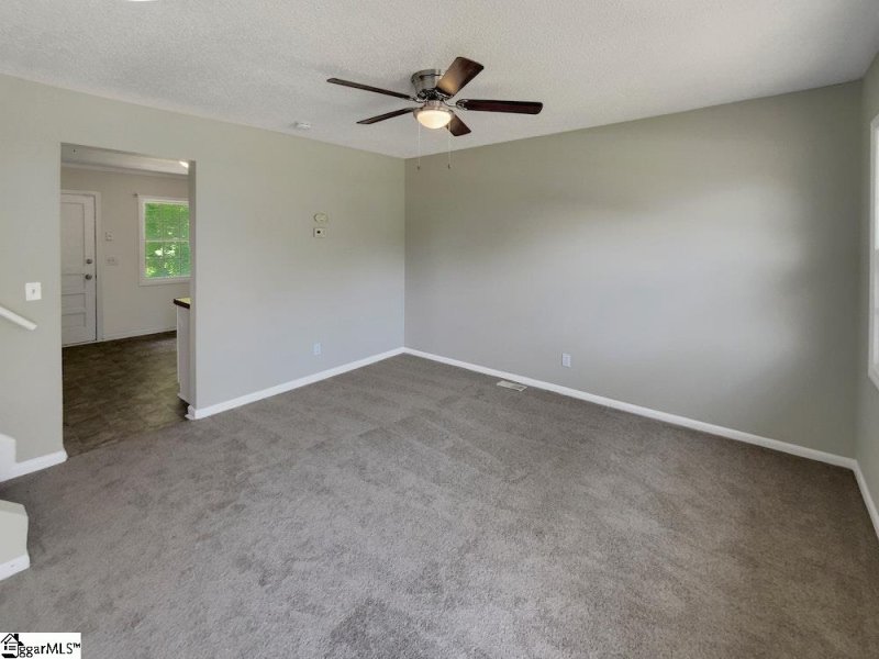 Property image 3 at 111 Peachwood Street, Moore, SC 29369