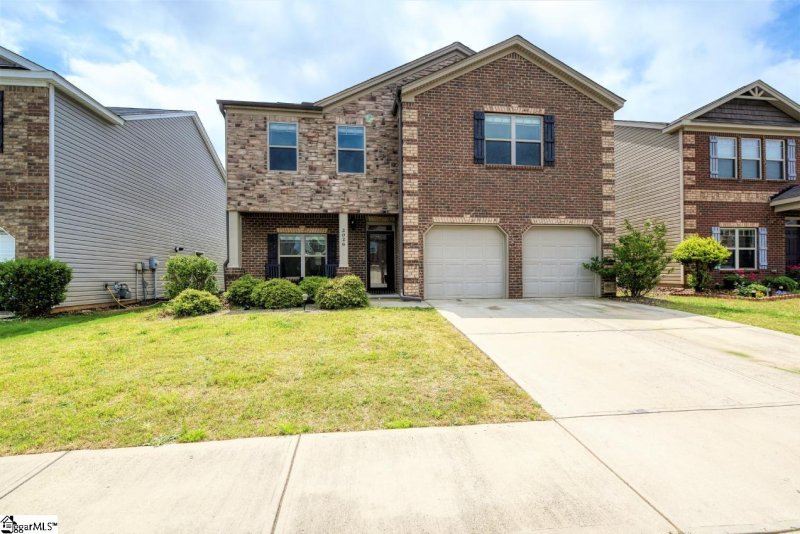 2026 Pomerol Drive