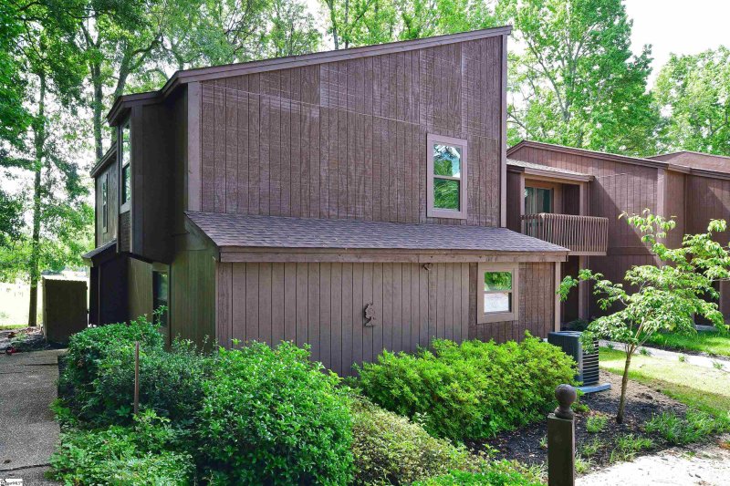 Property image 2 at 3106 Bethel Road, Simpsonville, SC 29681