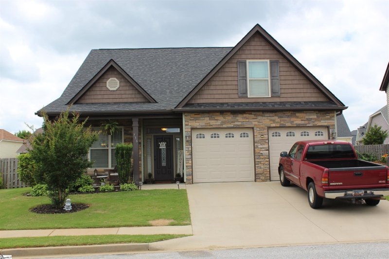 Property image 2 at 736 CERONS Street, Moore, SC 29369