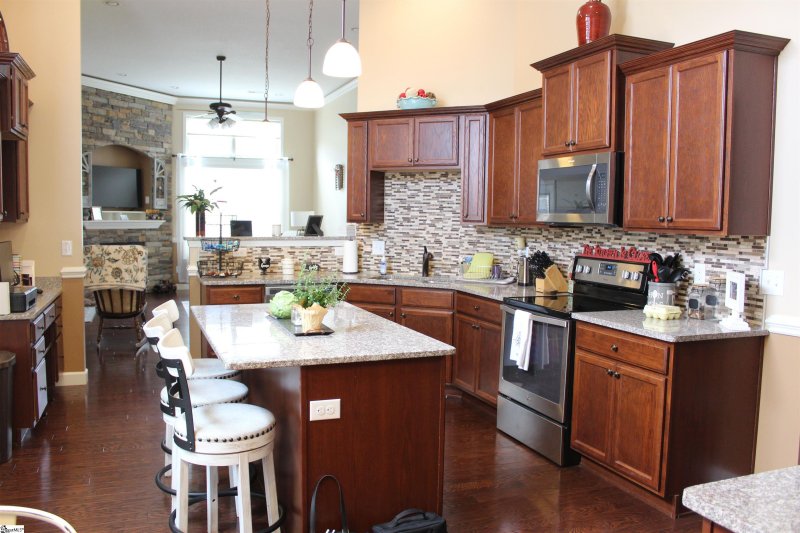 Property image 4 at 736 CERONS Street, Moore, SC 29369