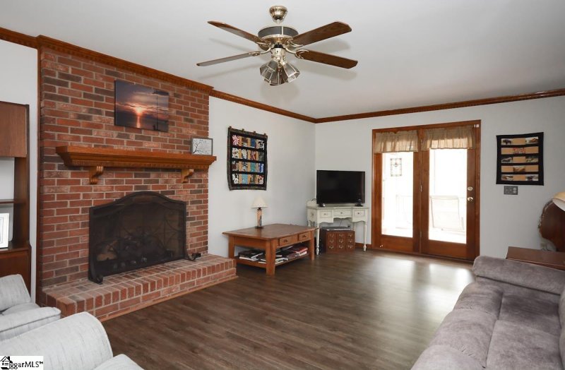 Property image 2 at 105 Buckler Court, Simpsonville, SC 29681