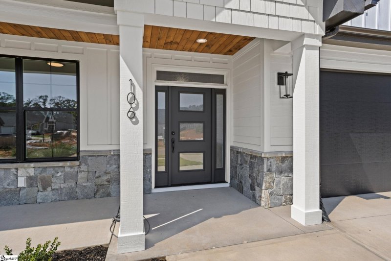 Property image 2 at 106 Waterville Way, Simpsonville, SC 29681