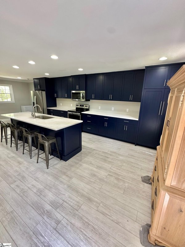 Property image 4 at 114 Bedford Drive, Taylors, SC 29687