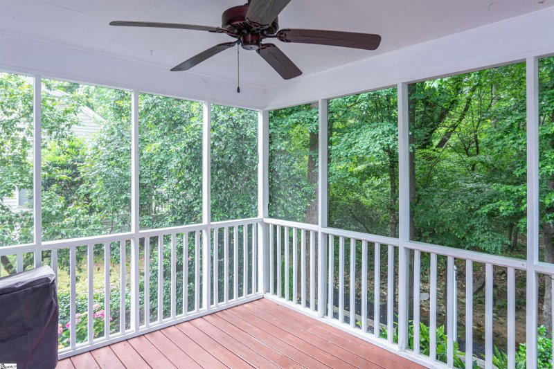 Property image 3 at 27 Summer Glen Drive, Simpsonville, SC 29681