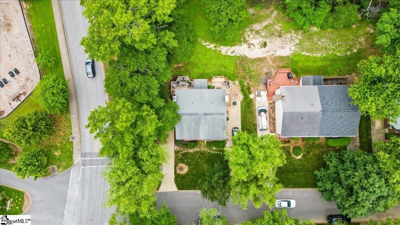 Property image 2 at 1 Dover Drive, Taylors, SC 29687