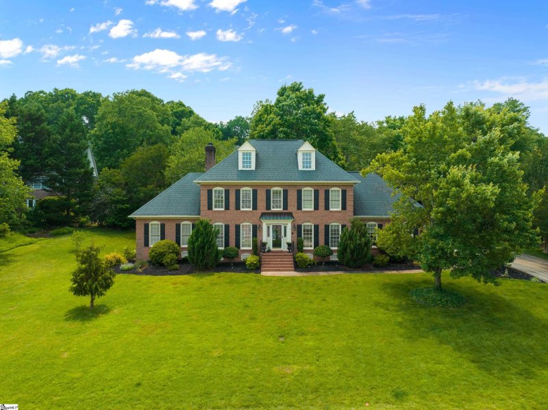 Property image 2 at 208 Four Lakes Drive, Easley, SC 29642