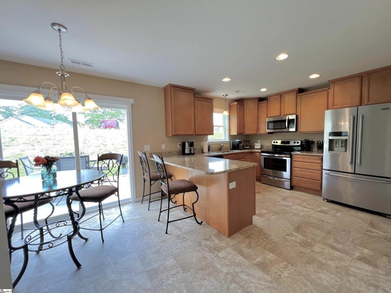 Property image 4 at 23 Ivyberry Road, Simpsonville, SC 29681