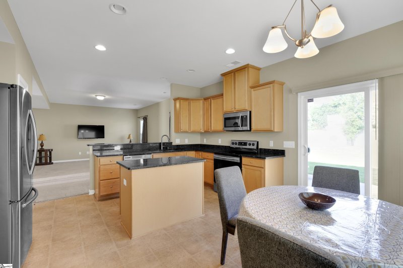 Property image 3 at 126 Young Harris Drive, Simpsonville, SC 29681