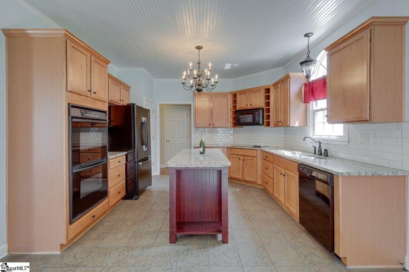 Property image 5 at 3 Meadow Mist Trail, Greer, SC 29650