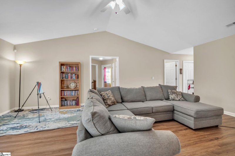 Property image 4 at 621 Chloe Faith Drive, Duncan, SC 29334