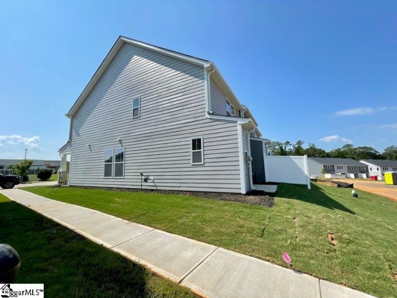 Property image 3 at 149 Dalmatian Drive, Spartanburg, SC 29307