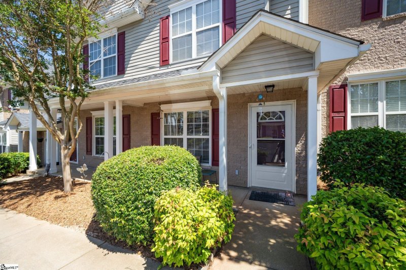 Property image 3 at 612 Graythorn Lane, Greenville, SC 29607