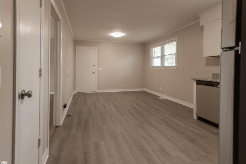 Property image 4 at 305 KENMORE Drive, Piedmont, SC 29673