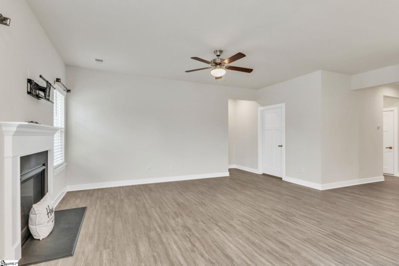 Property image 5 at 216 Thames Valley Drive, Easley, SC 29642