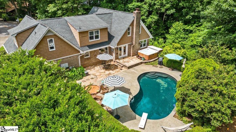 Property image 3 at 104 E Croydon Court, Easley, SC 29642