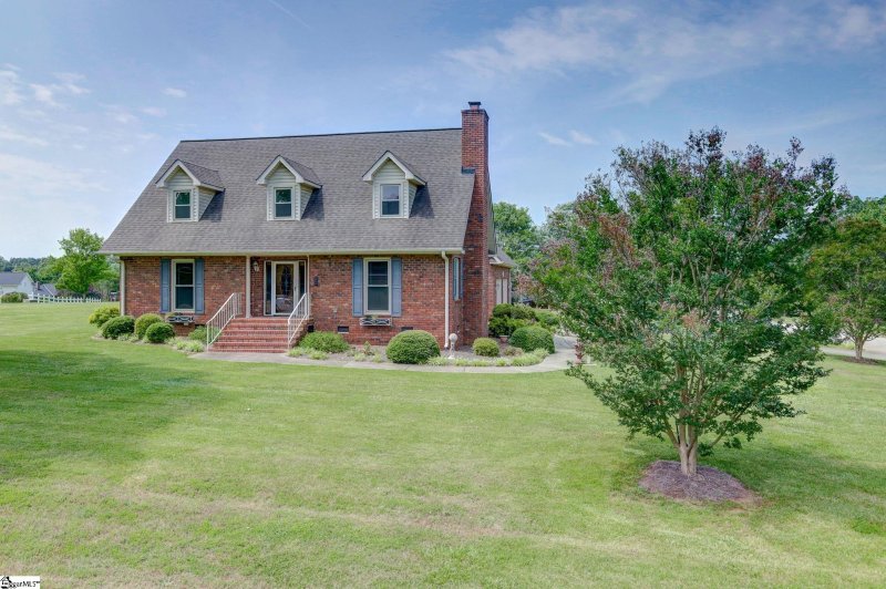 2839 Locust Hill Road