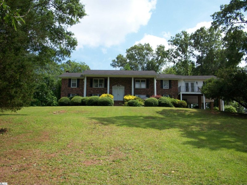 423 Westcliffe Way