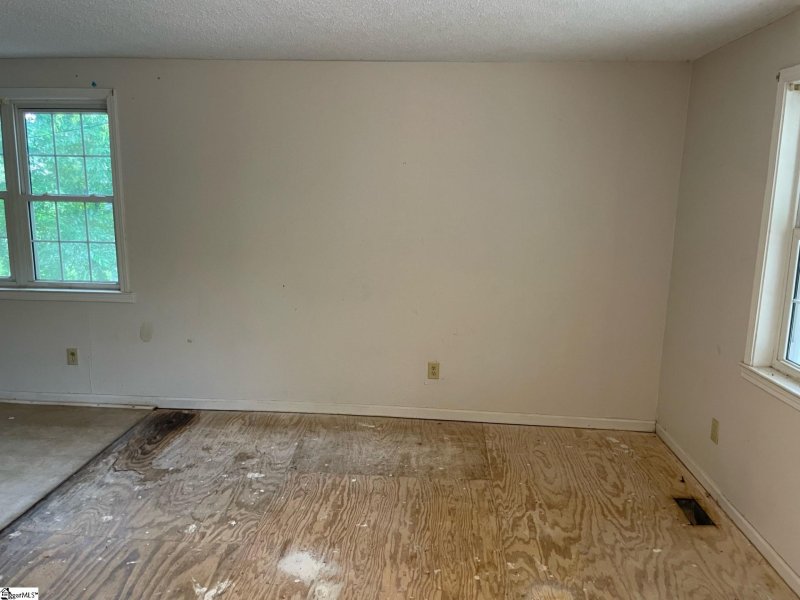 Property image 5 at 106 Mason Street, Greenville, SC 29611