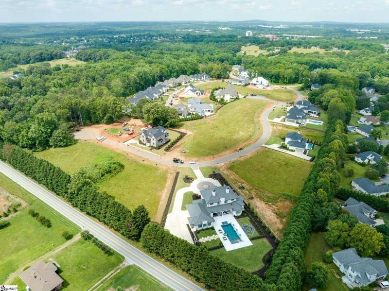 Property image 5 of 573 Adaliz Way in Le Jardin, Greer, SC 29651