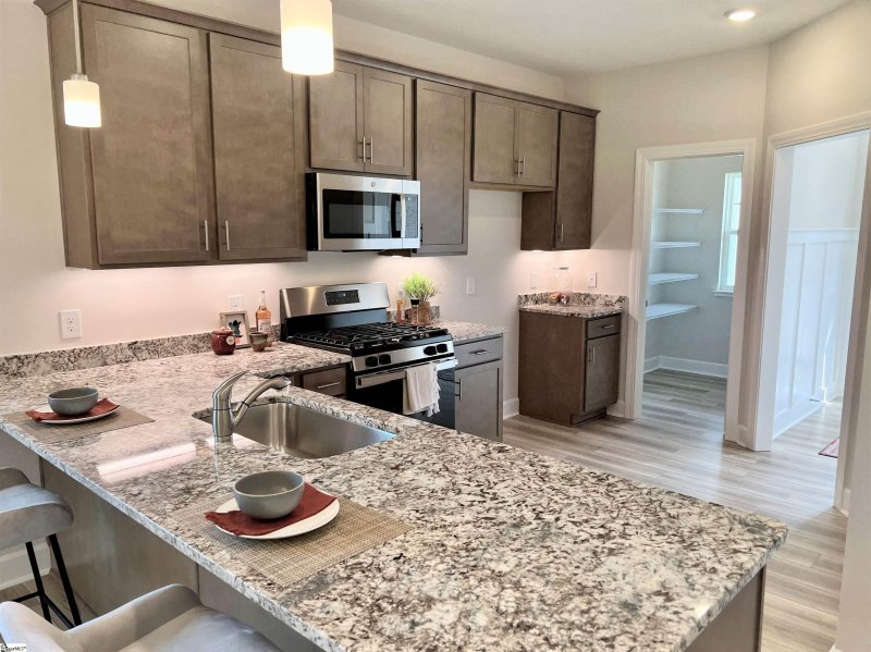 Property image 5 at 117 Callen Drive, Greenville, SC 29607