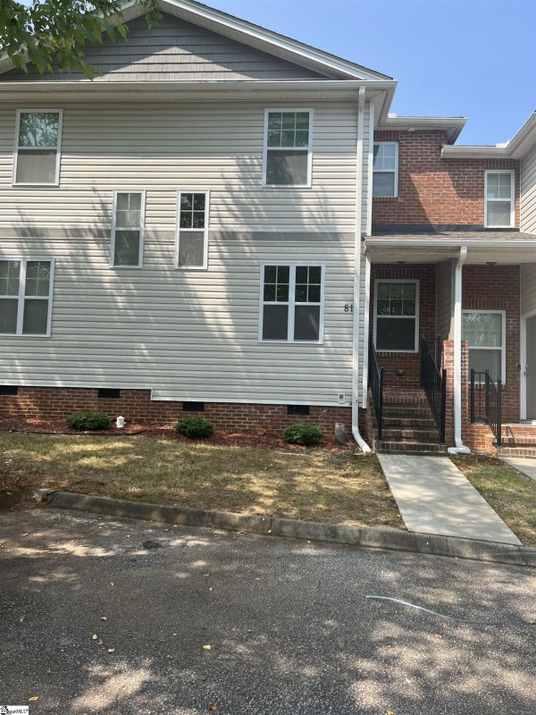 81 Huntress Drive