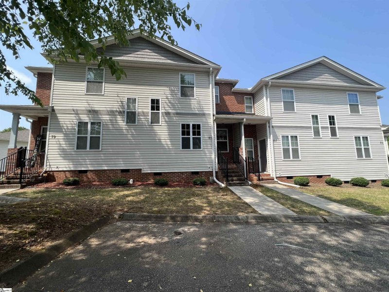Property image 3 at 81 Huntress Drive, Greer, SC 29651